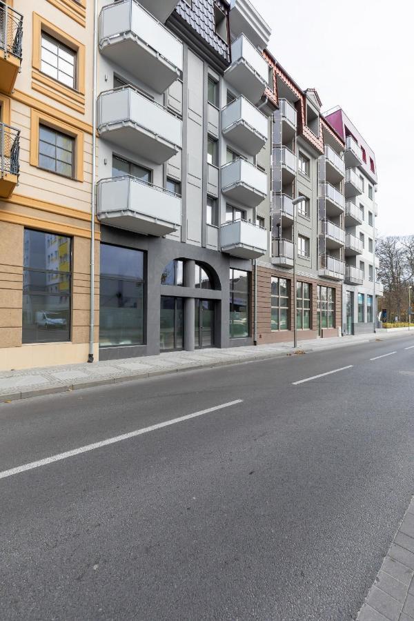 Stylowy Apartament Z Tarasem Swinoujscie Center By Noclegi Renters Exterior foto